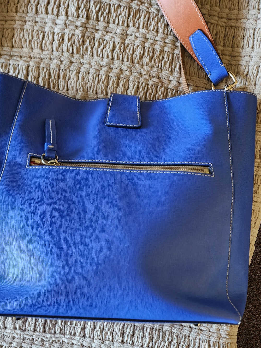 Dooney And Bourke Ashby Shoulder Bag - Picture 2 of 4